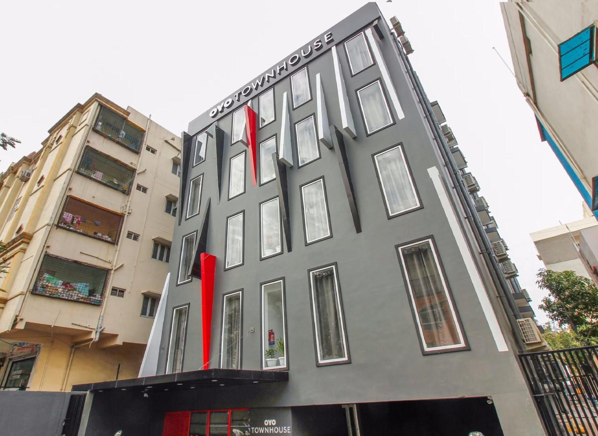 Готель Townhouse White Ridge Shivam Road Lalaguda Екстер'єр фото