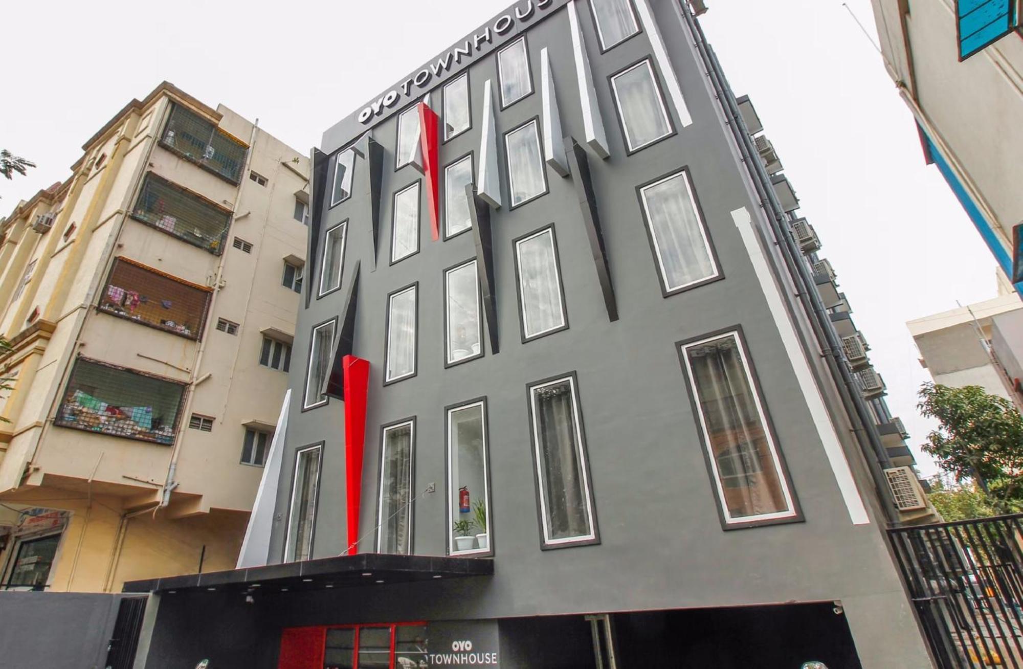 Готель Townhouse White Ridge Shivam Road Lalaguda Екстер'єр фото