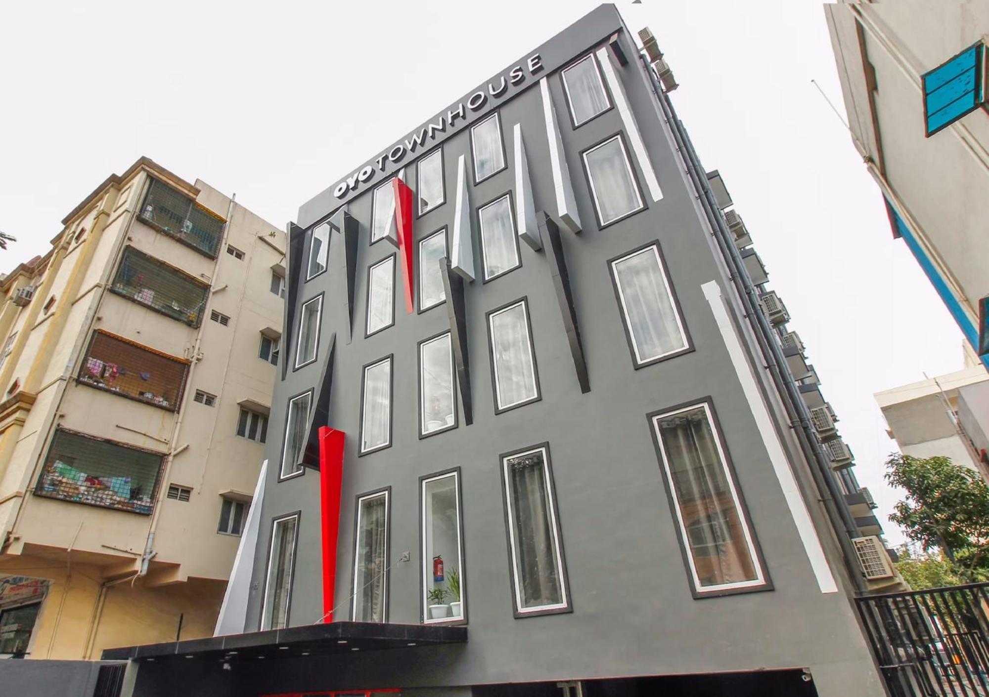 Готель Townhouse White Ridge Shivam Road Lalaguda Екстер'єр фото